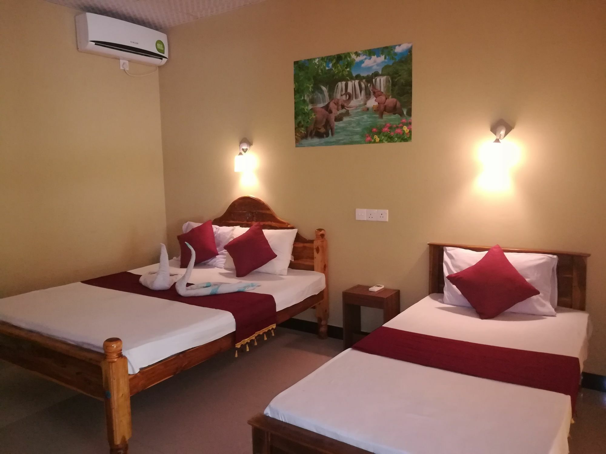 Sigiri La Veranda Lodge Kibissa Extérieur photo